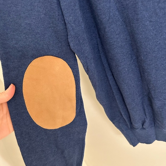 Carolina Herrera Sweater - Picture 2 of 3